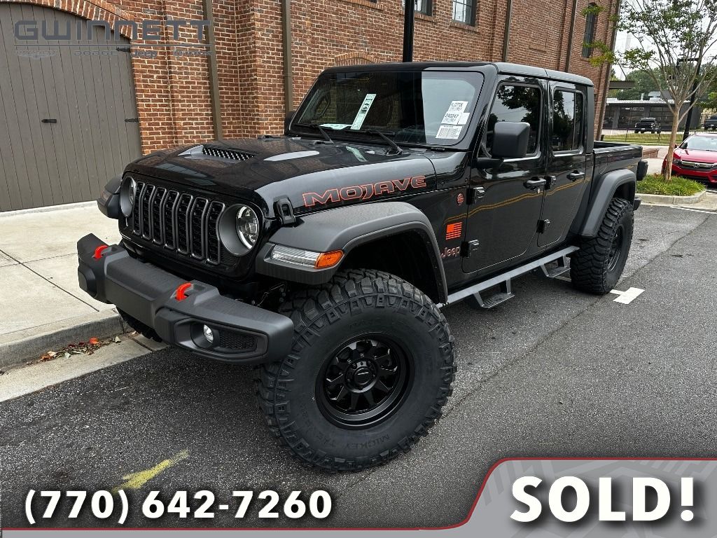 2024 Jeep Gladiator Mojave's photo