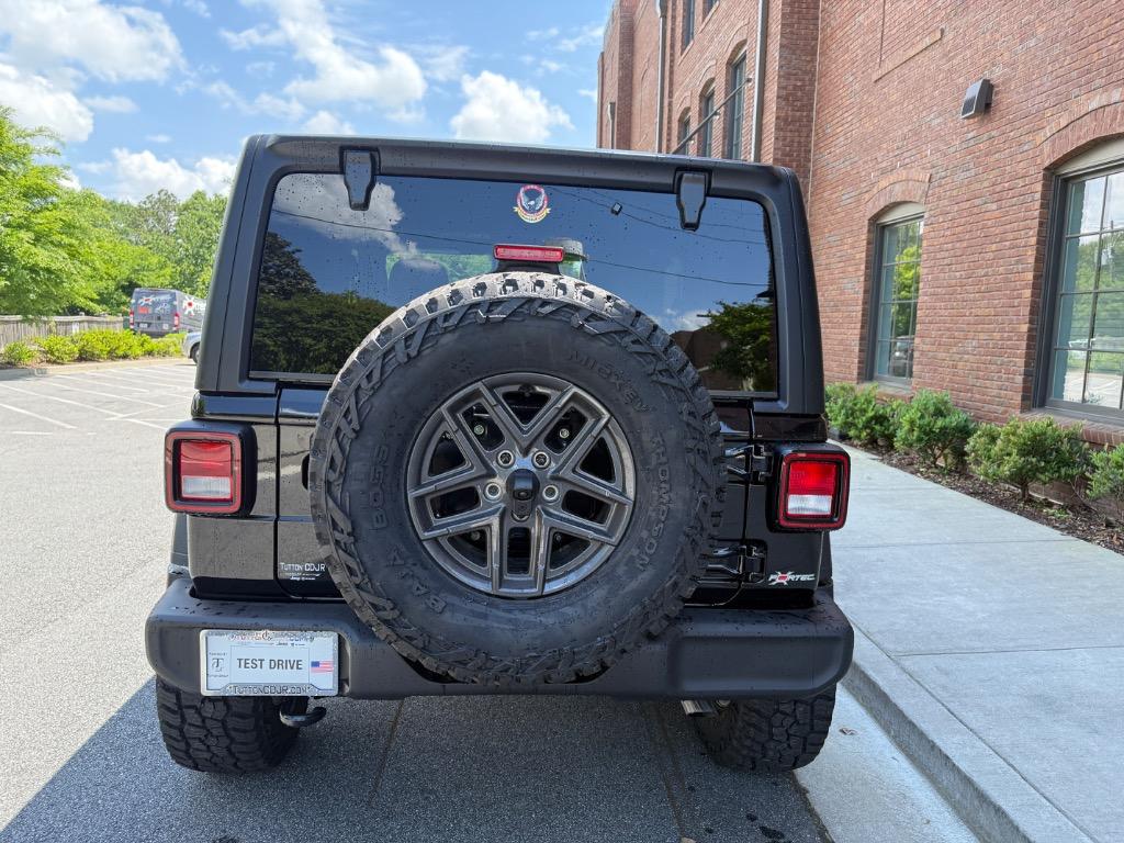 2025 Jeep Wrangler 2-Door Sport S - Photo 7