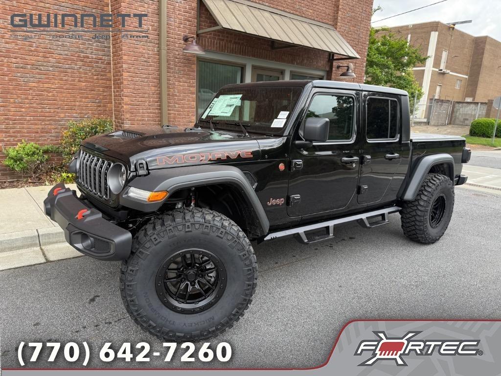 2025 Jeep Gladiator Mojave's photo
