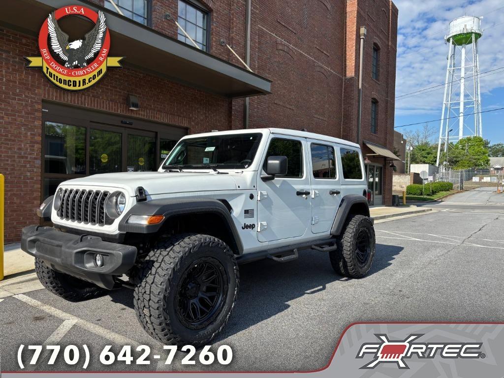 2025 Jeep Wrangler 4-Door Sport S's photo