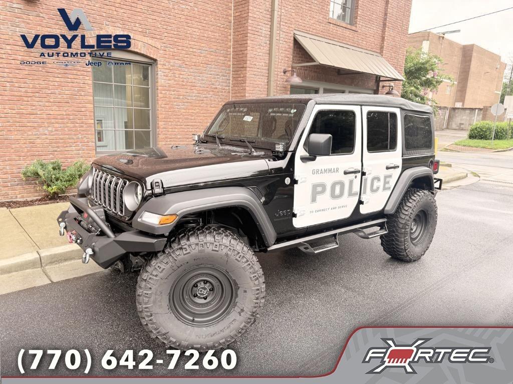 2025 Jeep Wrangler 4-Door Sport's photo