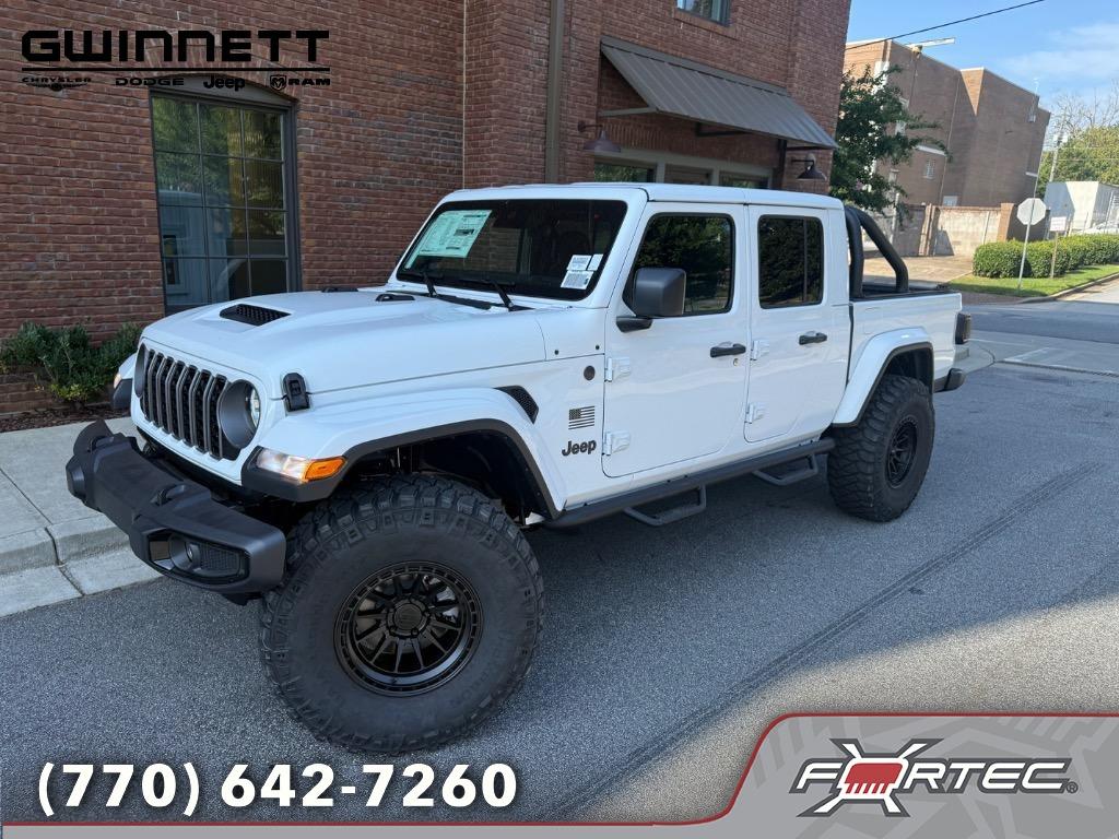 2025 Jeep Gladiator Sport S's photo